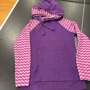 Ampersand Ave Doublehood